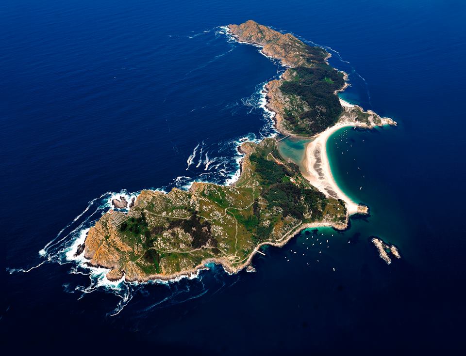 Solicita tu permiso y visita las Islas Cíes este verano
