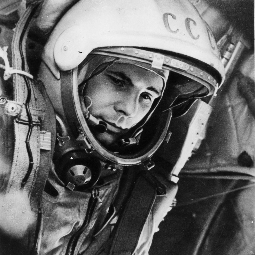 Yuri Gagarin pillars