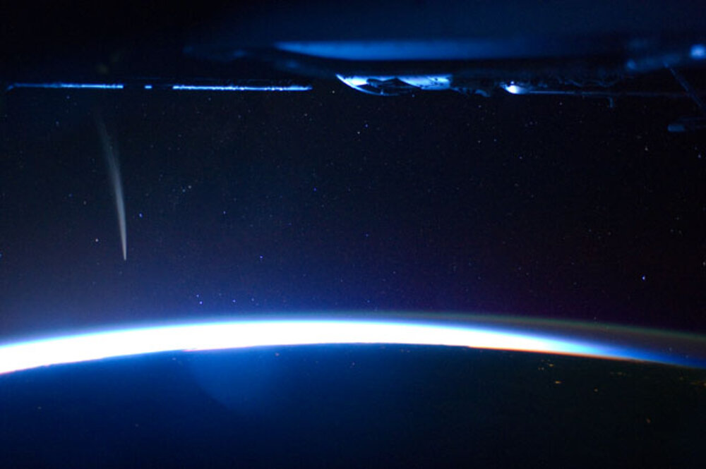 Las mejores capturas de cometas desde la ISS