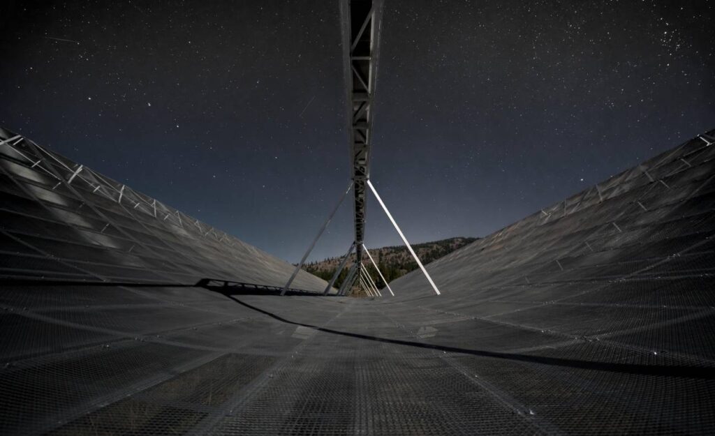 Detectada una esquiva rafaga rapida de radio en nuestra propia galaxia
