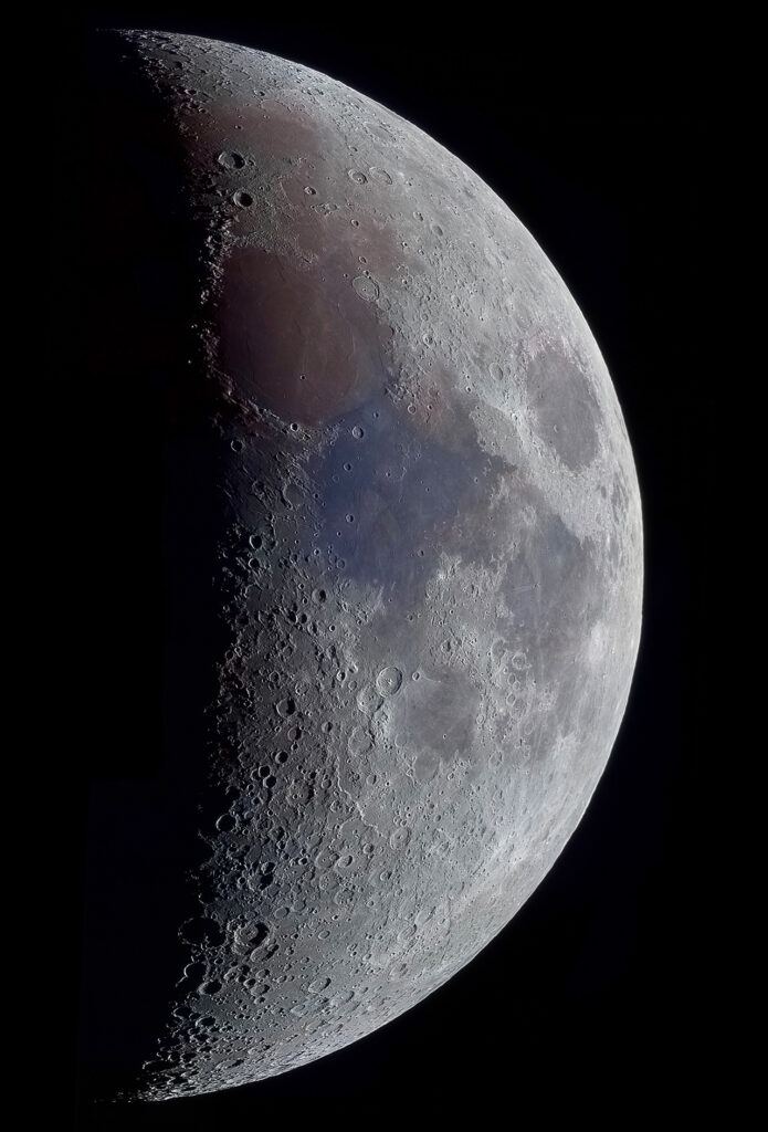 OM 67172 1 39 Crescent Moon © Richard Addis