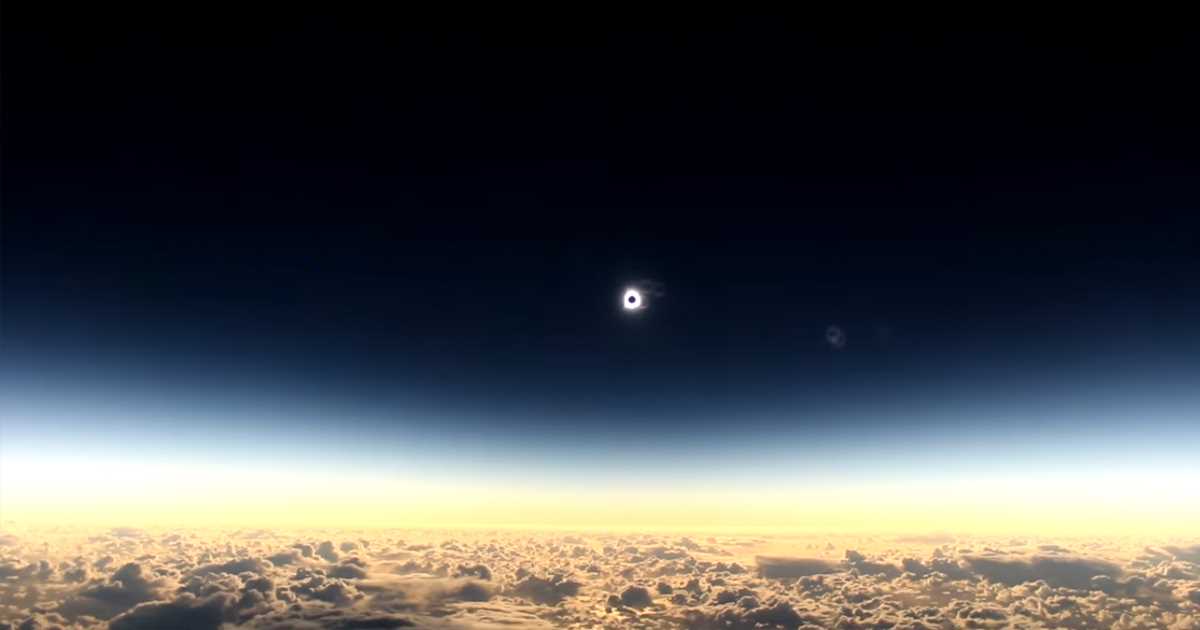¿Habías visto antes un eclipse solar desde un avión?