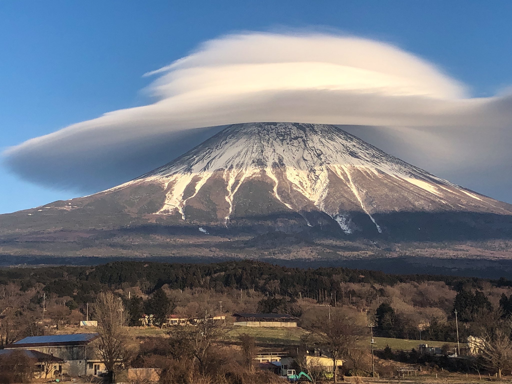Monte Fuji: icono cultural y maravilla geográfica