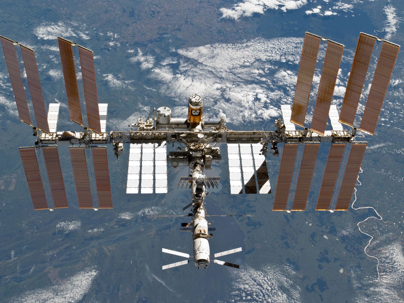 Espectacular timelapse de la Estación Espacial Internacional captado por una nave Soyuz