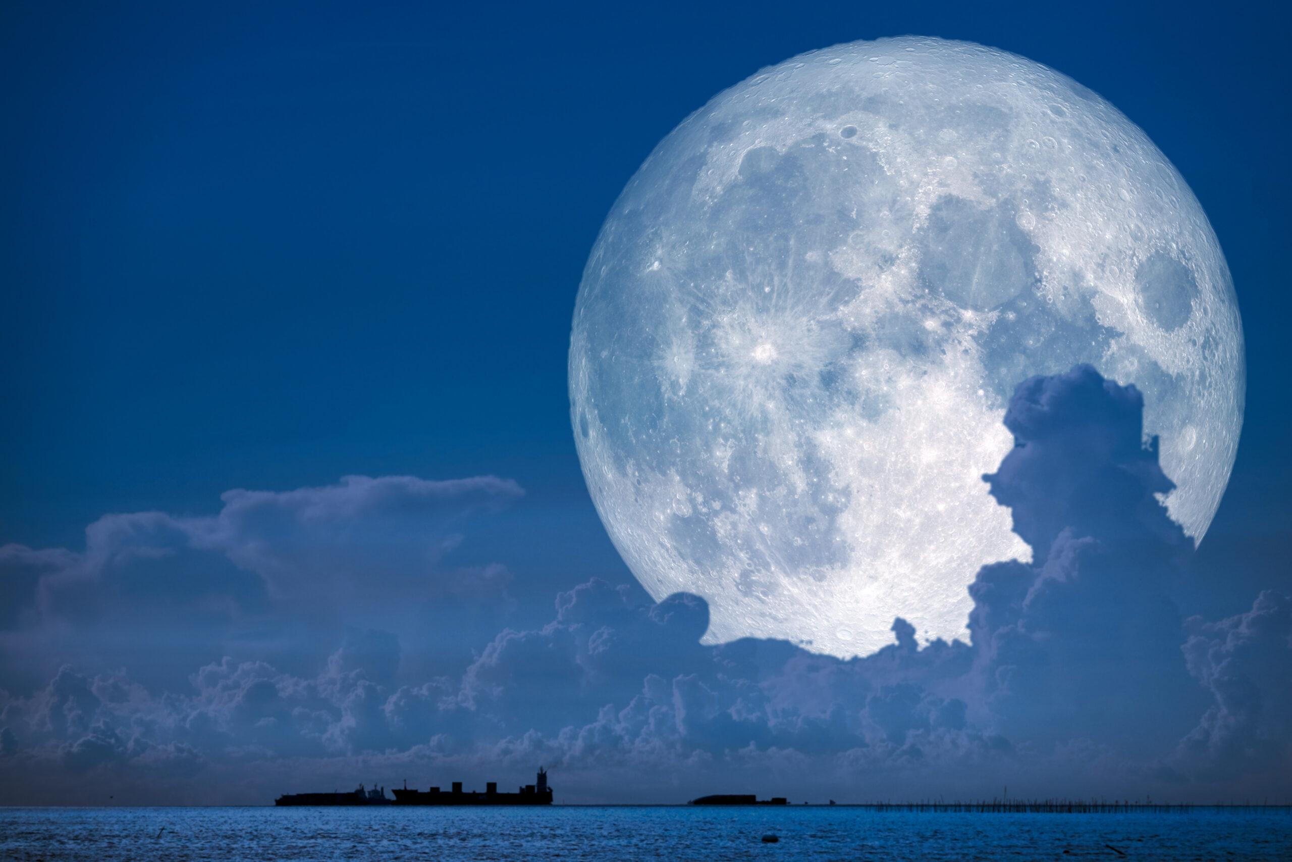 Mira la Superluna de Marzo en directo: todos los detalles de la Luna de Gusano