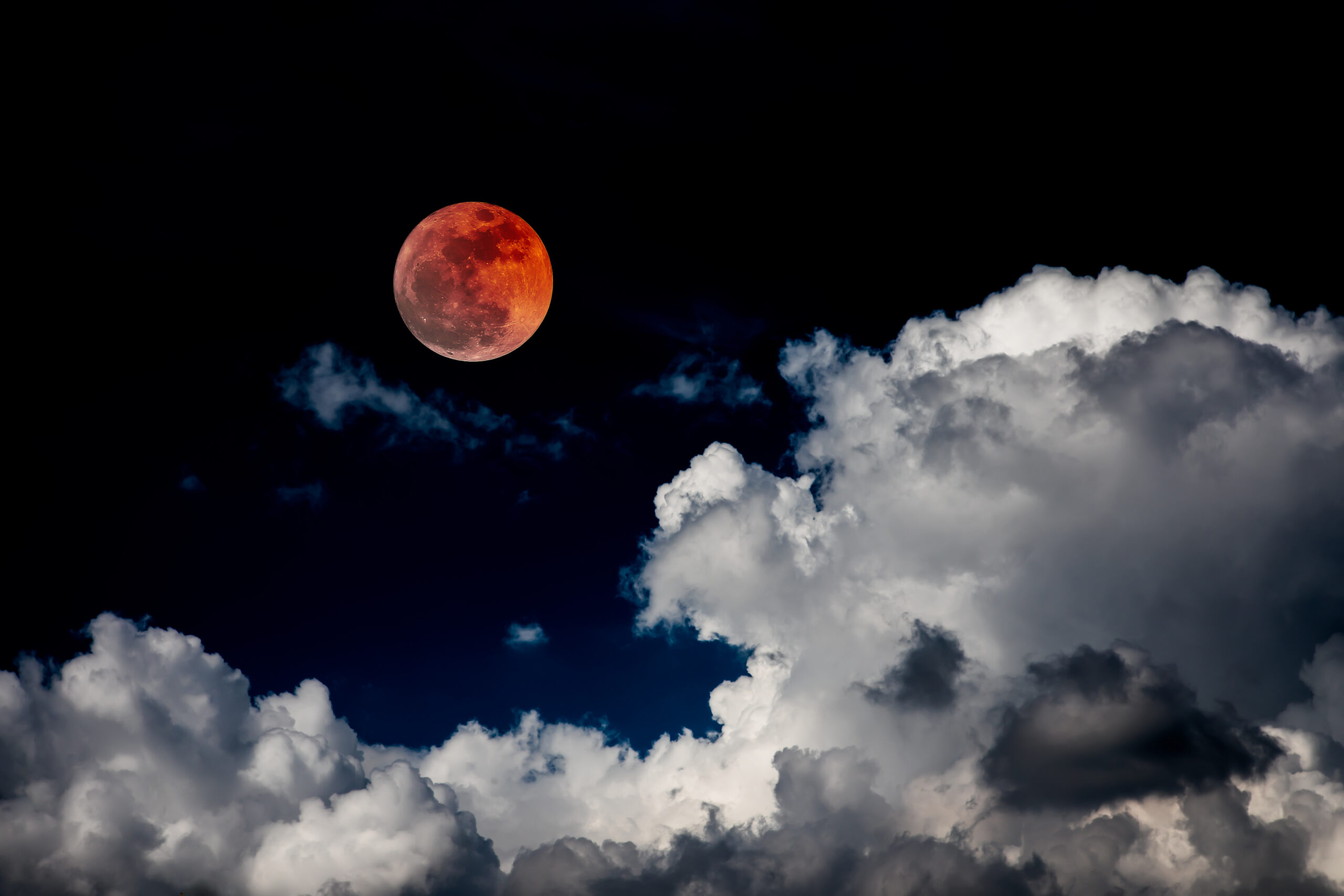¿Dónde se verá el eclipse lunar de mayo? Todos los detalles sobre el próximo evento astronómico de 2022
