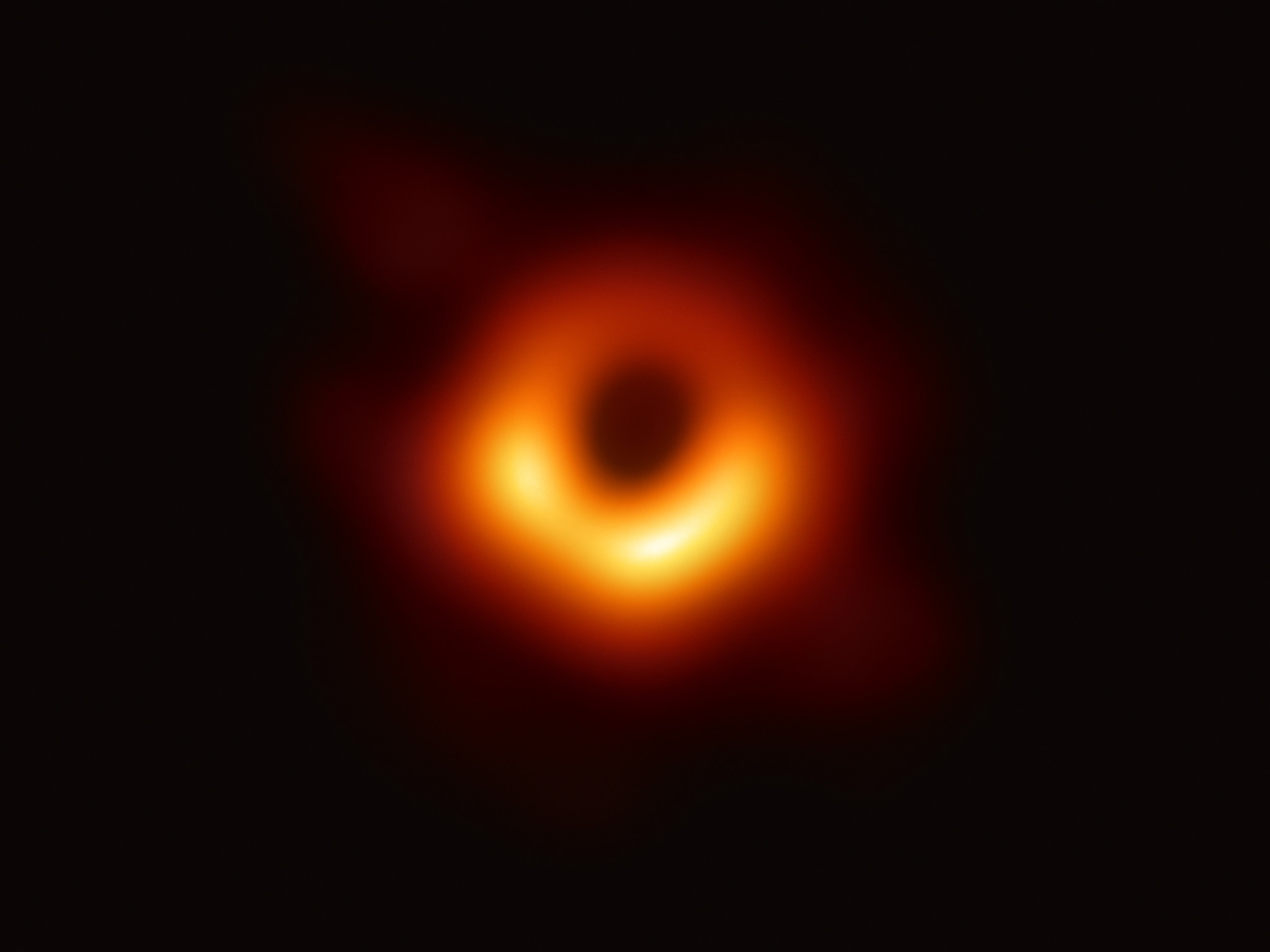 Qué es un agujero negro y por qué es importante que hayan fotografiado el nuestro