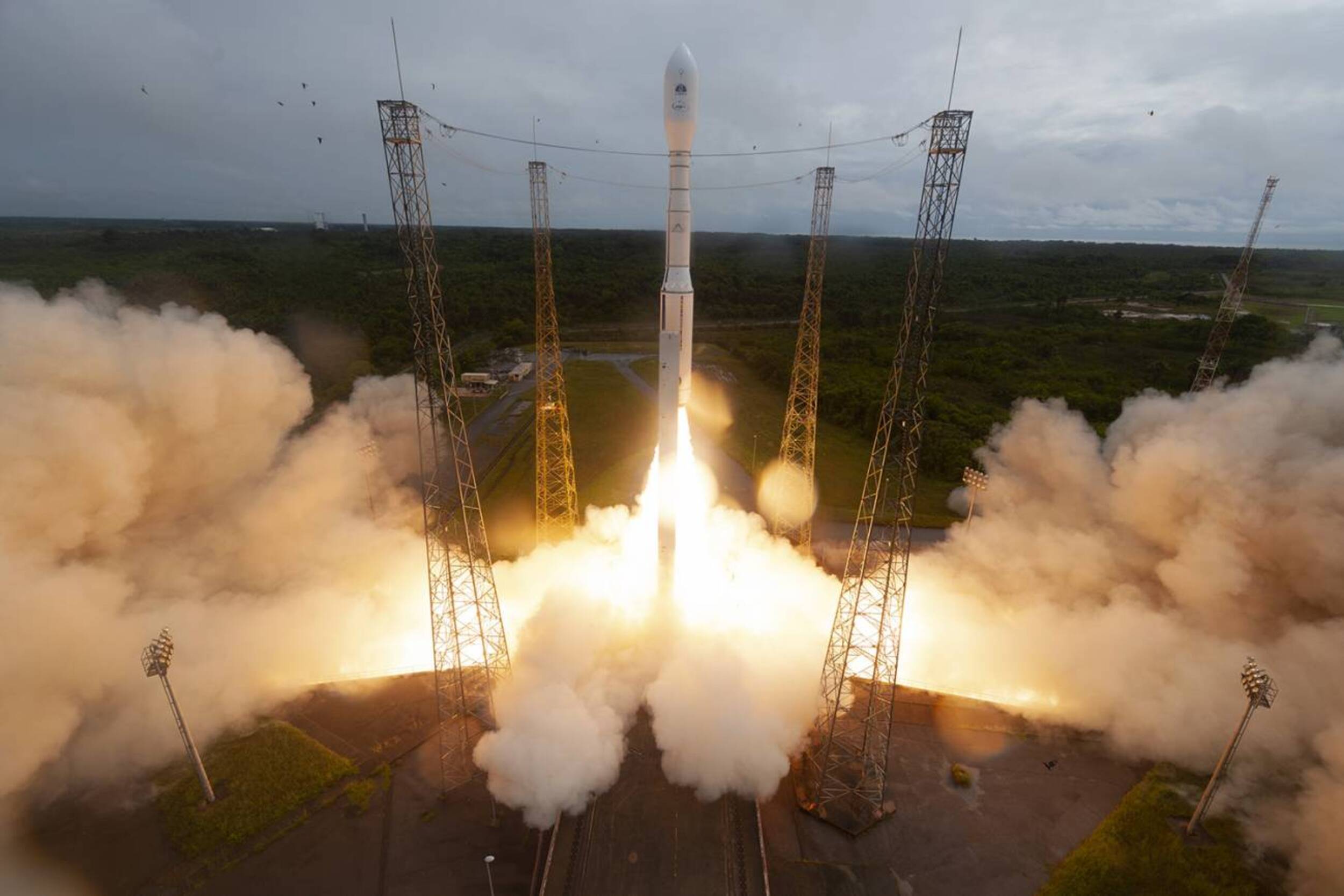 Despega con éxito el nuevo cohete europeo Vega-C desde la Guayana francesa