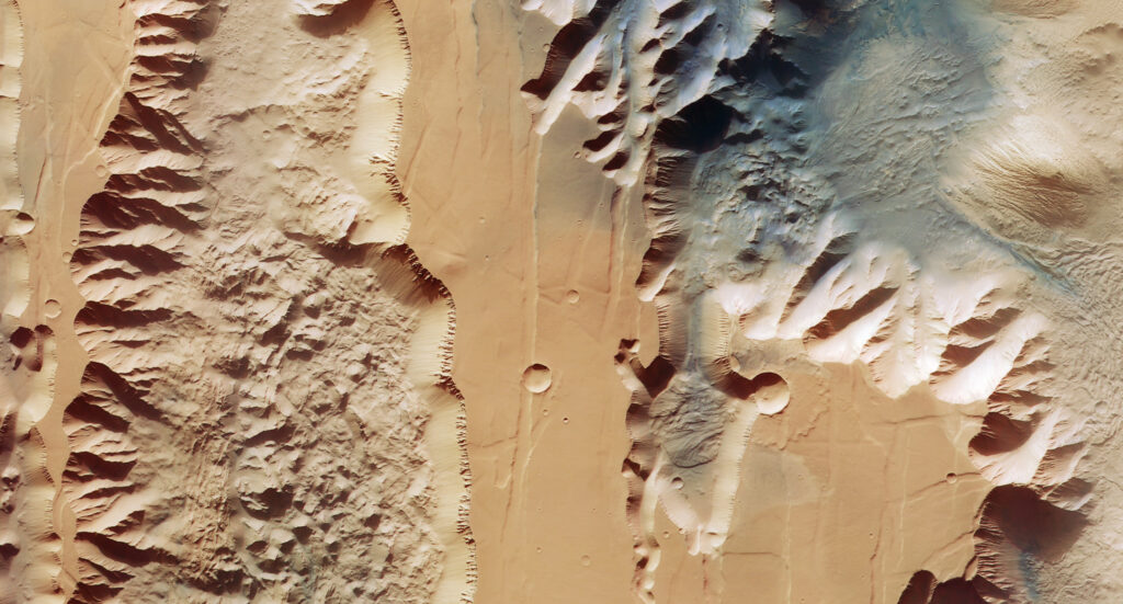 Ius and Tithonium Chasmata on Mars 1 1