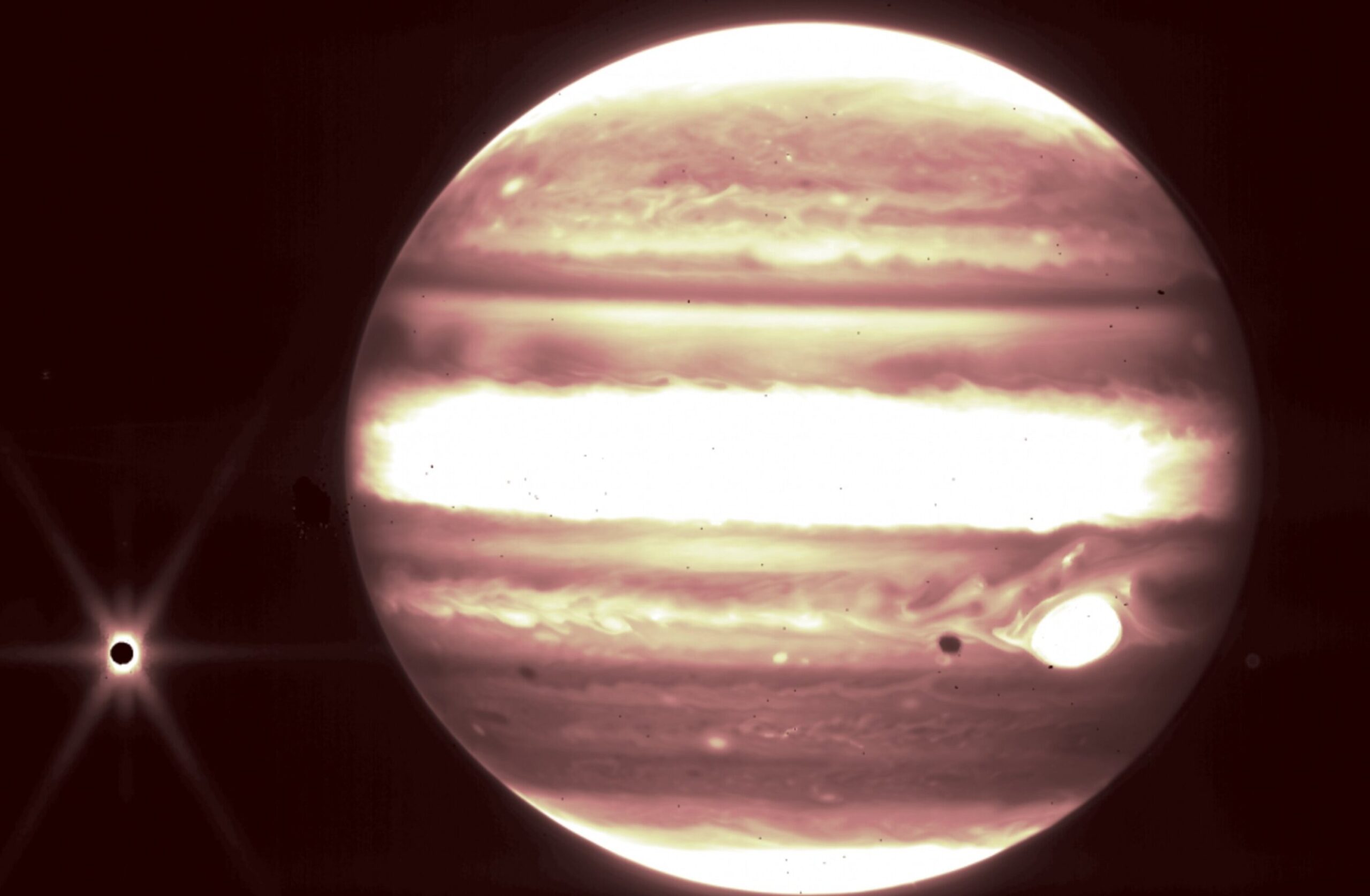 NASA difunde espectaculares imágenes de Júpiter por el James Webb y nuevos datos asombrosos