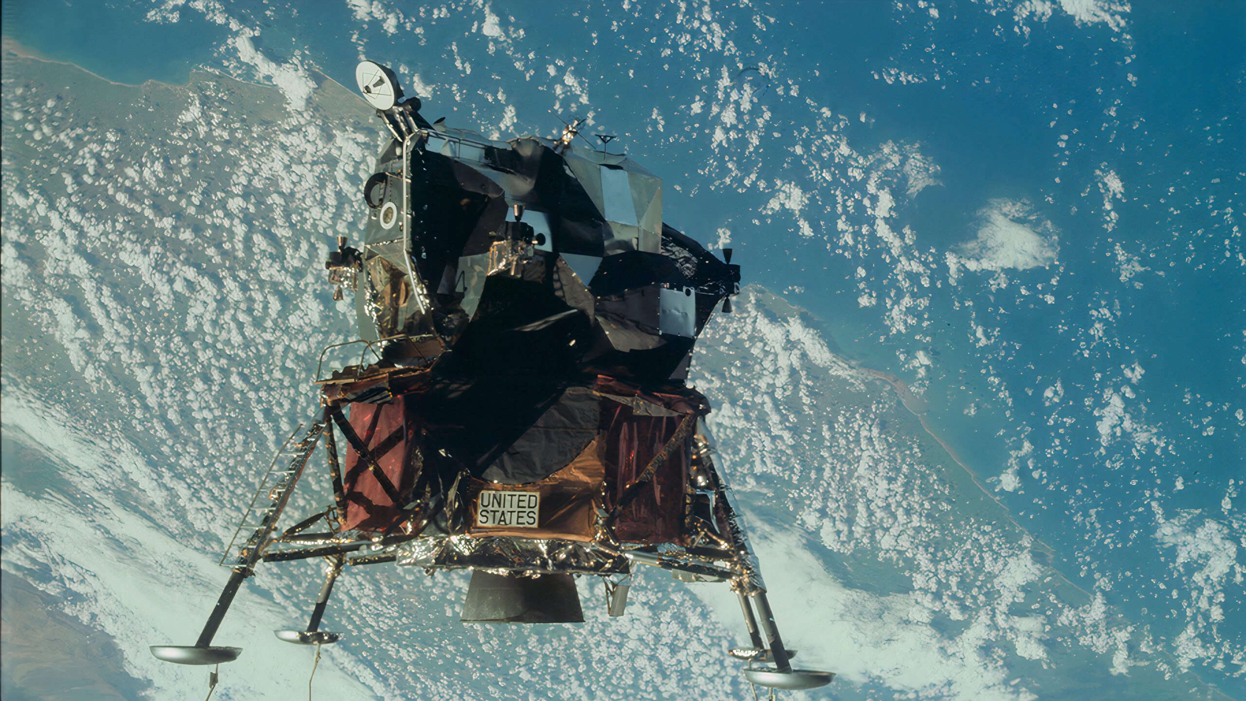 La increíble forma en que el módulo lunar llevó a los primeros astronautas sobre la Luna