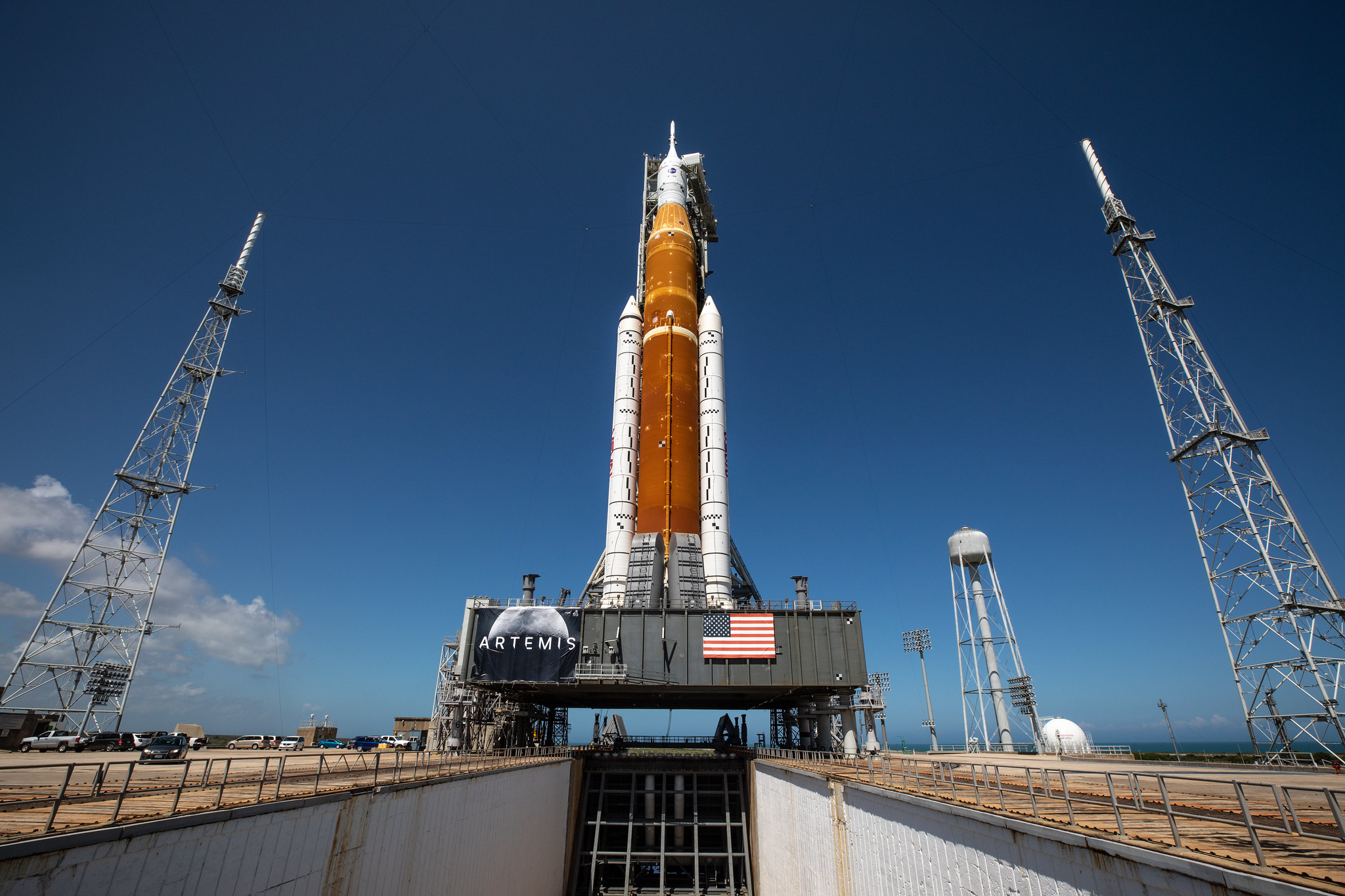 Descubre todos los secretos del SLS: el cohete monstruosamente grande de la NASA para volver a la Luna
