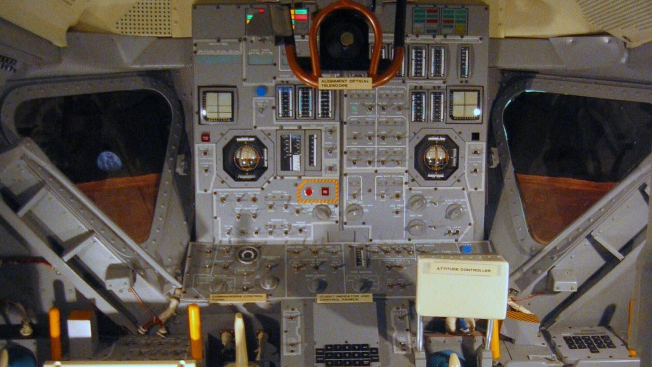Las computadoras de las misiones Apolo: como la NASA llevó astronautas a la Luna con 4kB