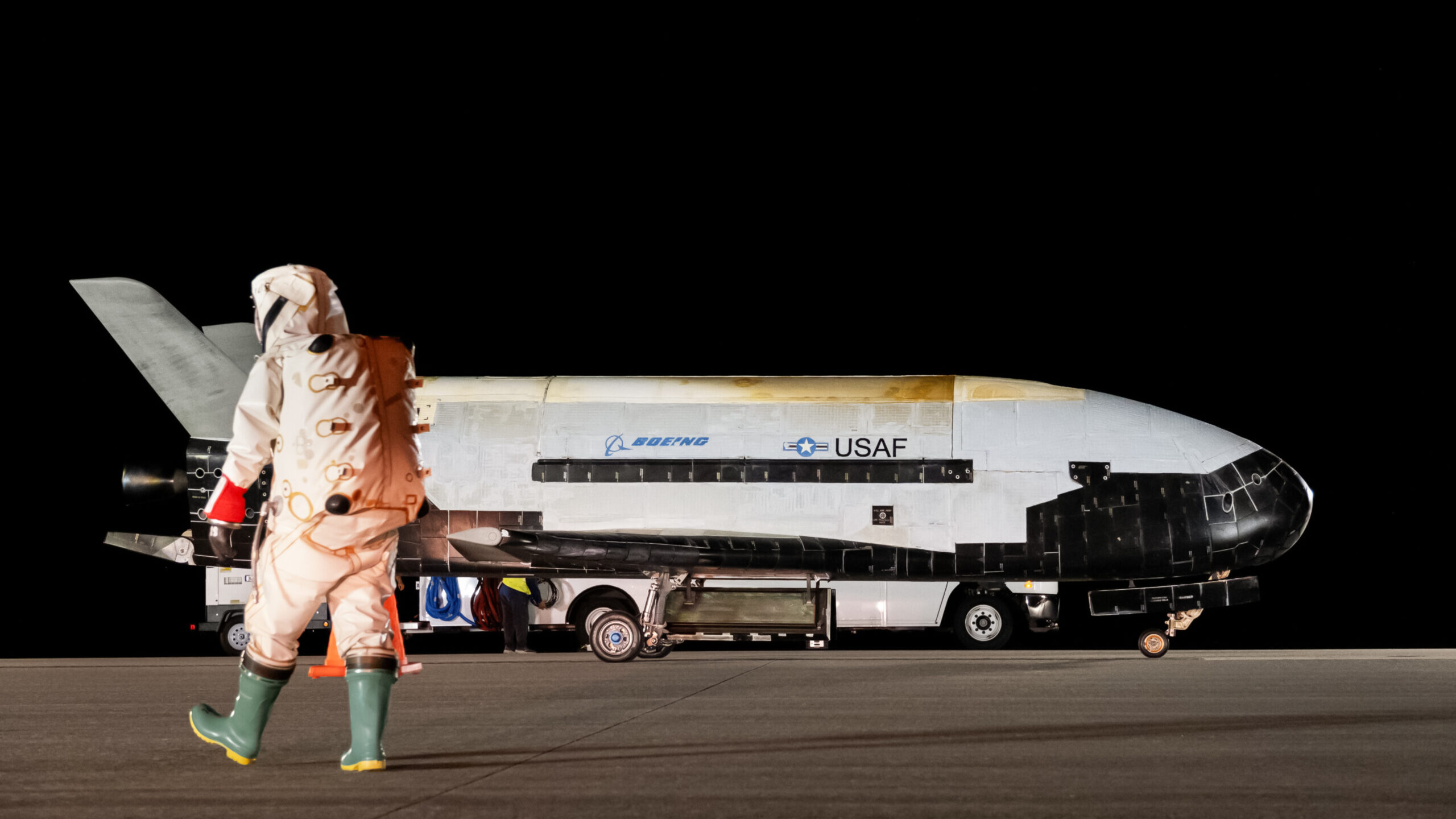Nuevas imágenes filtradas: así es el transbordador espacial militar secreto de EE.UU.