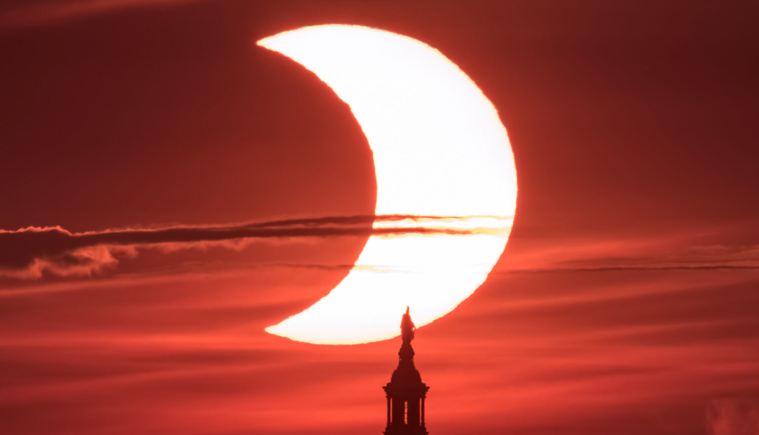 Llega El Anillo De Fuego: Así Puedes Ver El Eclipse Solar Del 14 De Octubre