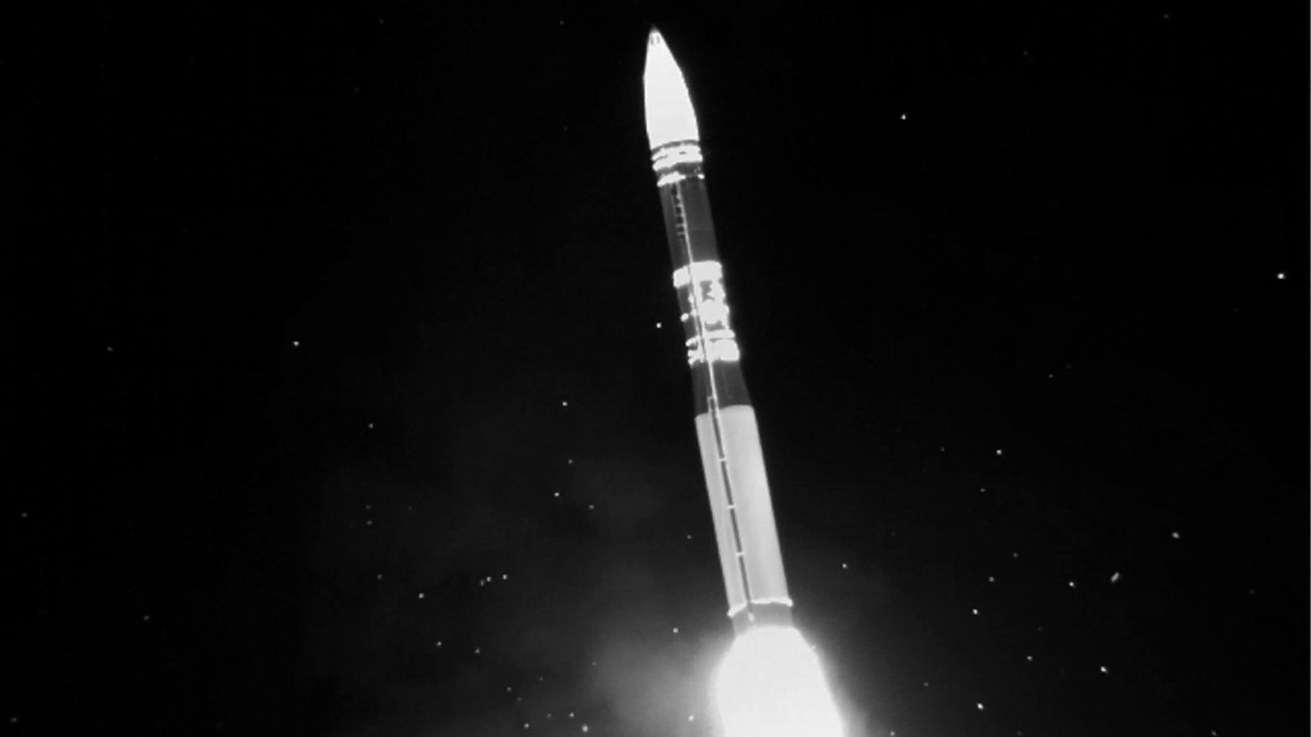 EE.UU. pierde un misil capaz de lanzar 3 bombas nucleares durante una prueba