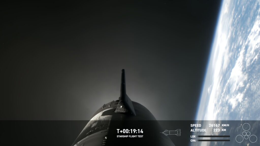 imagen de starship tras el despegue