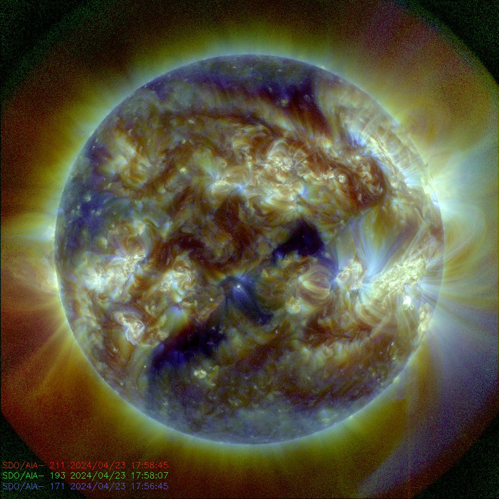 Vista del Sol por la sonda SDO.