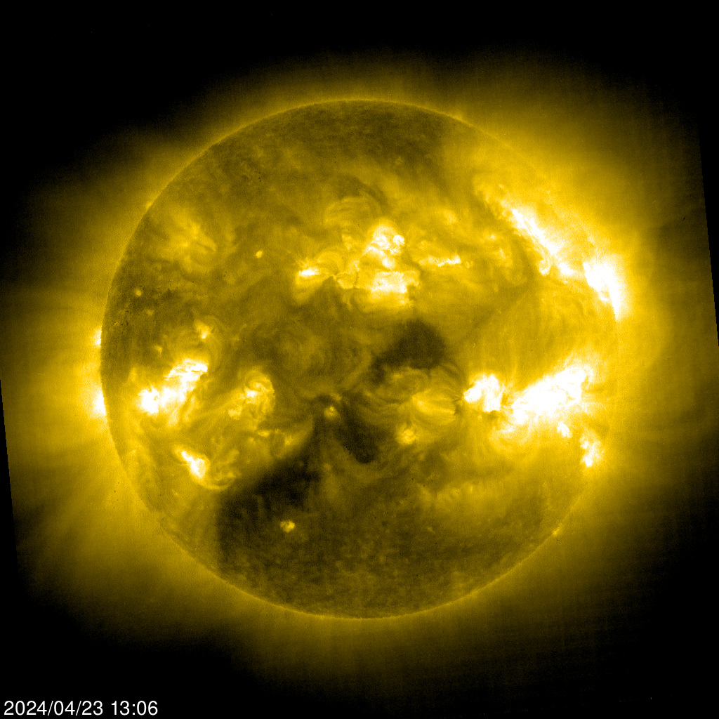 Vista del Sol en 284 amstrongs por SOHO