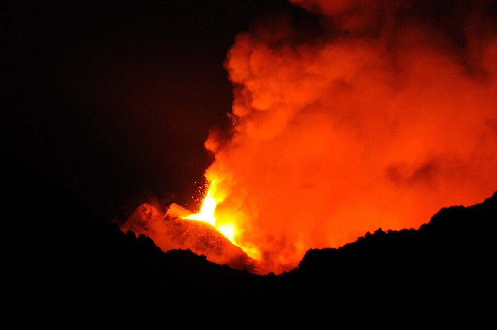 Erupción del volcán Etna