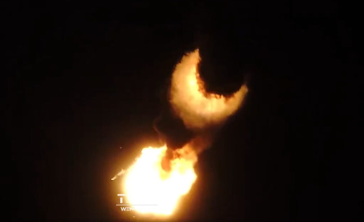 Dos explosiones del cohete CZ-7