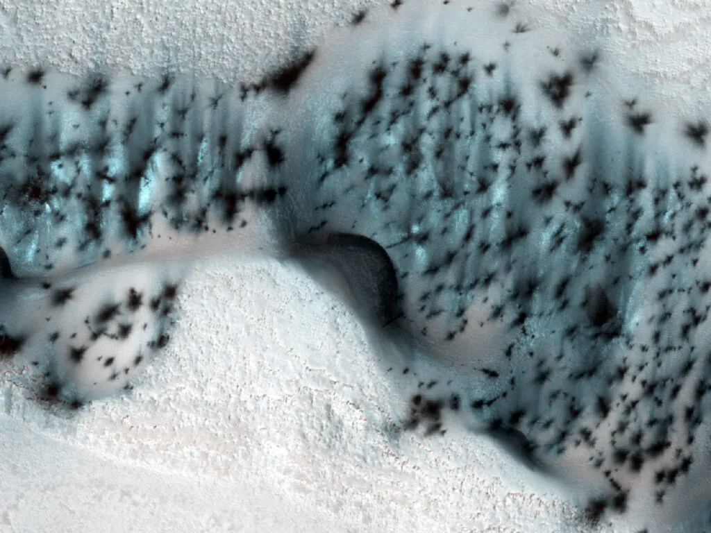 Mars MRO HIRISE Frost covered polar sand dunes